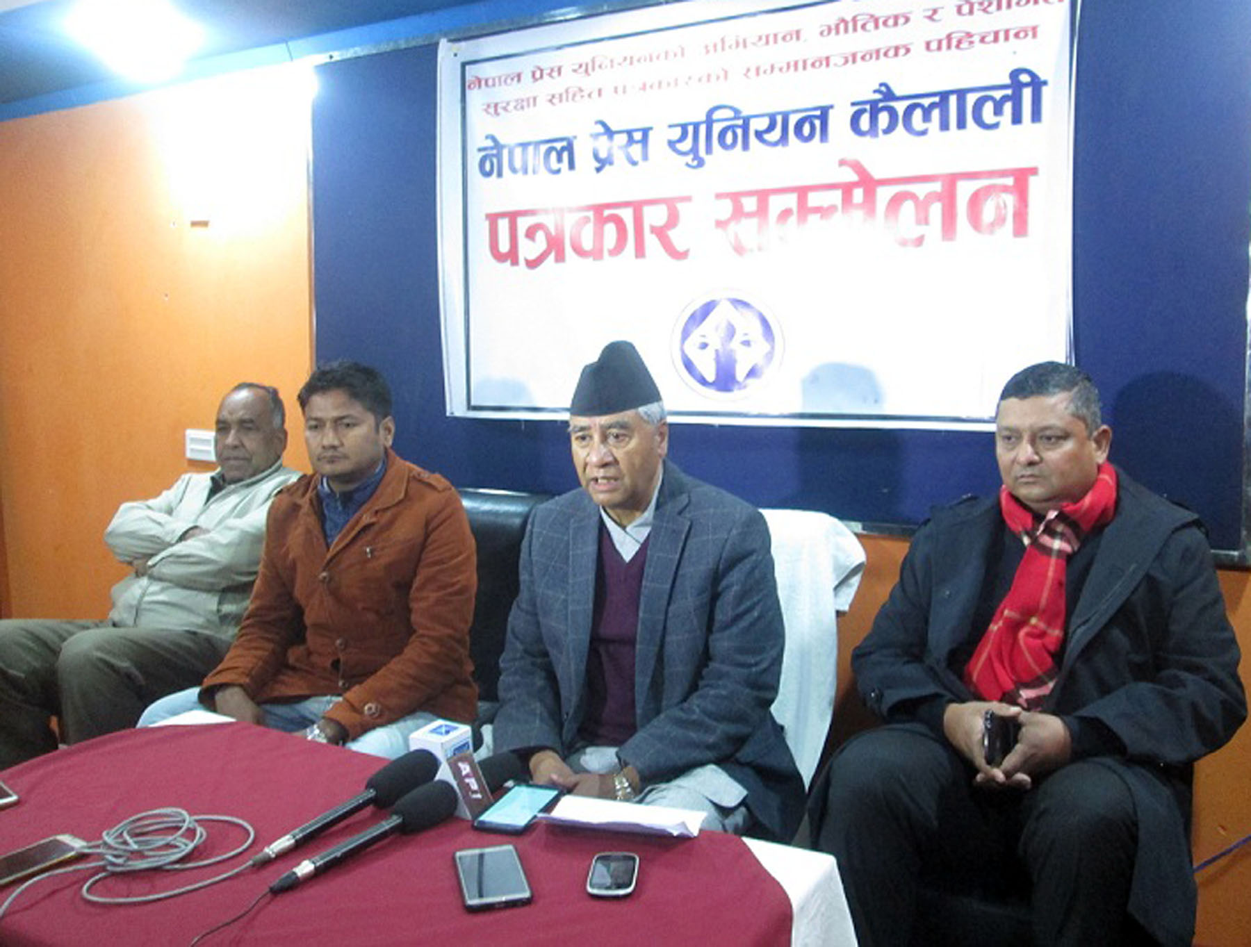 ‘मेरो पालामा वाइडबडी खरिदबारे कुनै काम भएको छैन, ओली-प्रचण्ड नै प्रत्यक्ष संलग्न छन्’ – देउवा