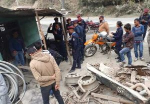 क्रसर उद्योगमा के गर्दैछ प्रहरी ? बाहिरियो डरलाग्दो तथ्य (भिडियो सहित)