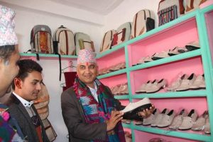 पातिचौरमा बन्यो कोशेलीघर, वायुपंखी गतिमा प्रदेशको विकास हुने मन्त्री लम्सालको दावी,