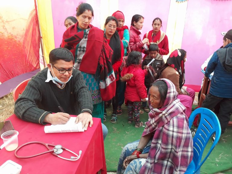 बृहत निशुल्क स्वास्थ्य परिक्षण