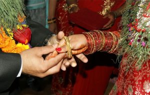 विवाहमण्डपबाटै समातिए,बेहुला बेहुली तीन दिन थुनिए अनि घरमा भित्रिए