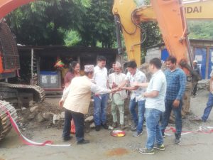 बेनी–दरवाङ सडकको लाम्पाटा–दरवाङ खण्ड स्तरोन्नतिका लागि शिलन्यास
