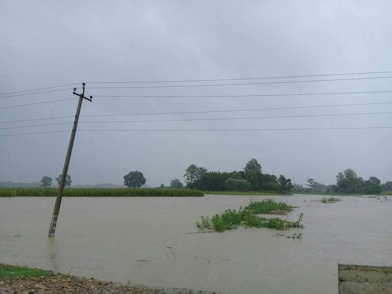 दाङको देउखुरी जलमग्न