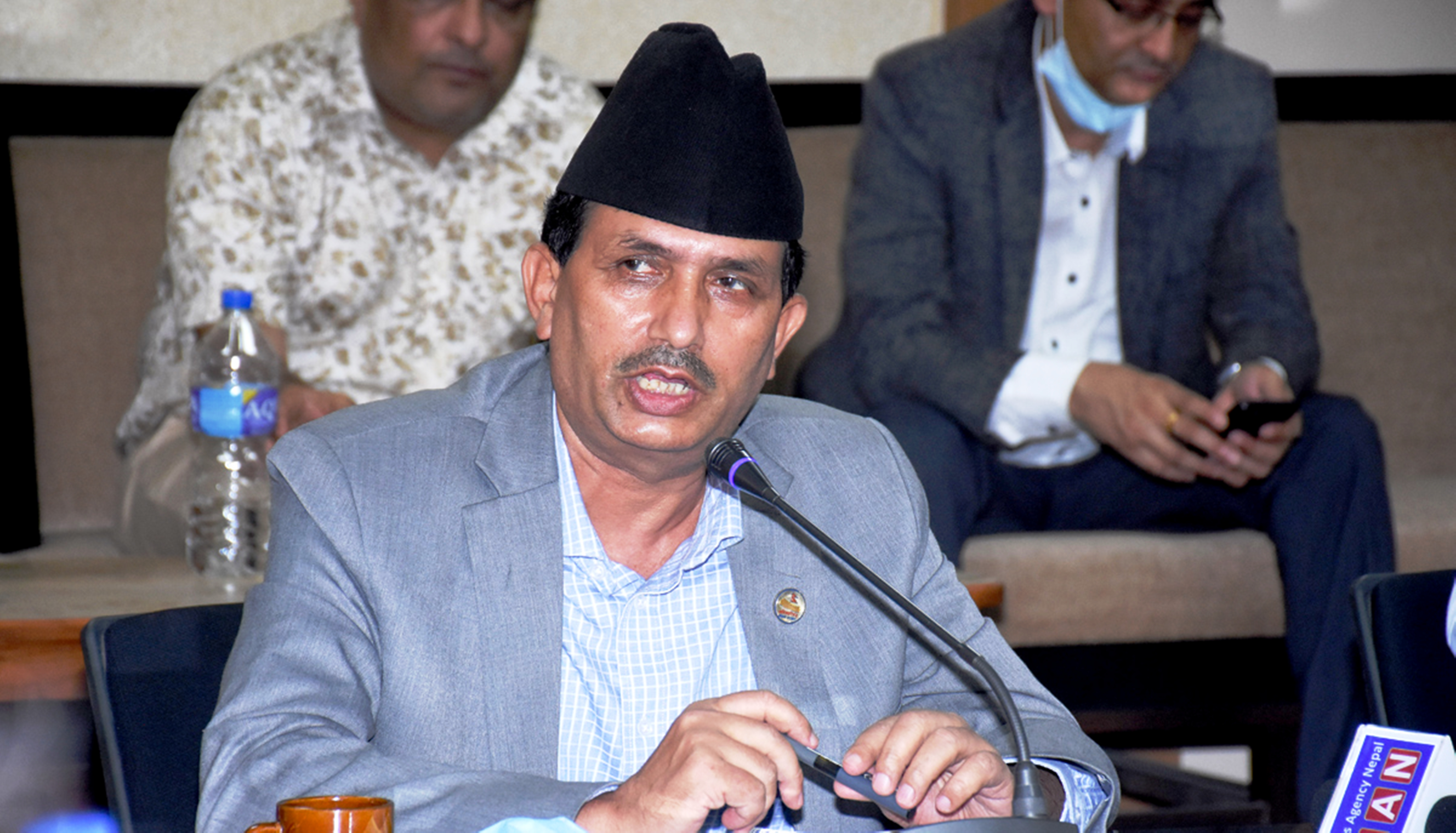 कोभिड-१९ रोकथाम तथा नियन्त्रण सामूहिक प्रयासबाट सम्भव छ: स्वास्थ्यमन्त्री ढकाल