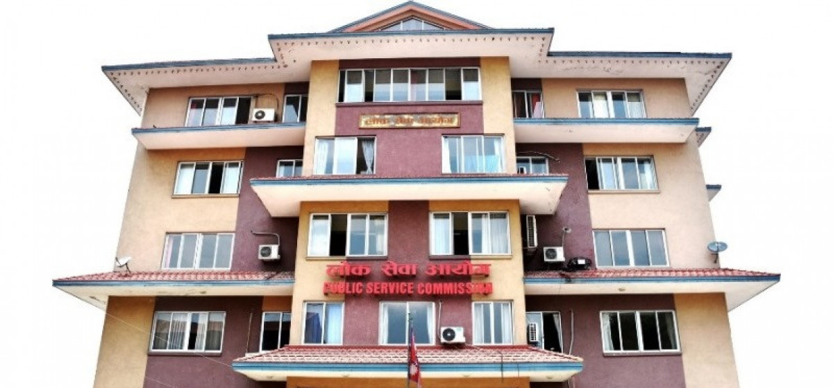 लोकसेवाले विज्ञापन नखोल्ने, २० हजार कर्मचारी अभाव हुँदै