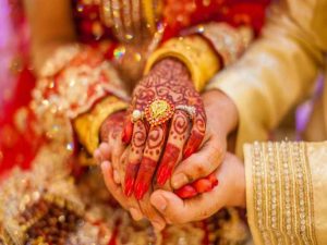 छोराको विवाह गर्न पुगेका बुवा सम्धीनी लिएर फरार