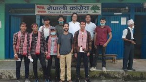 नेपाली काँग्रेसप्रति नेकपाका नेता कार्यकर्ताको मोह, पाङबाट आज ६ जना नेकामा पसे