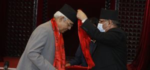 मैले कार्यकर्ता बनाएको व्यक्तिबाट सपथ खान पाउँदा खुसी लाग्यो– बामदेव