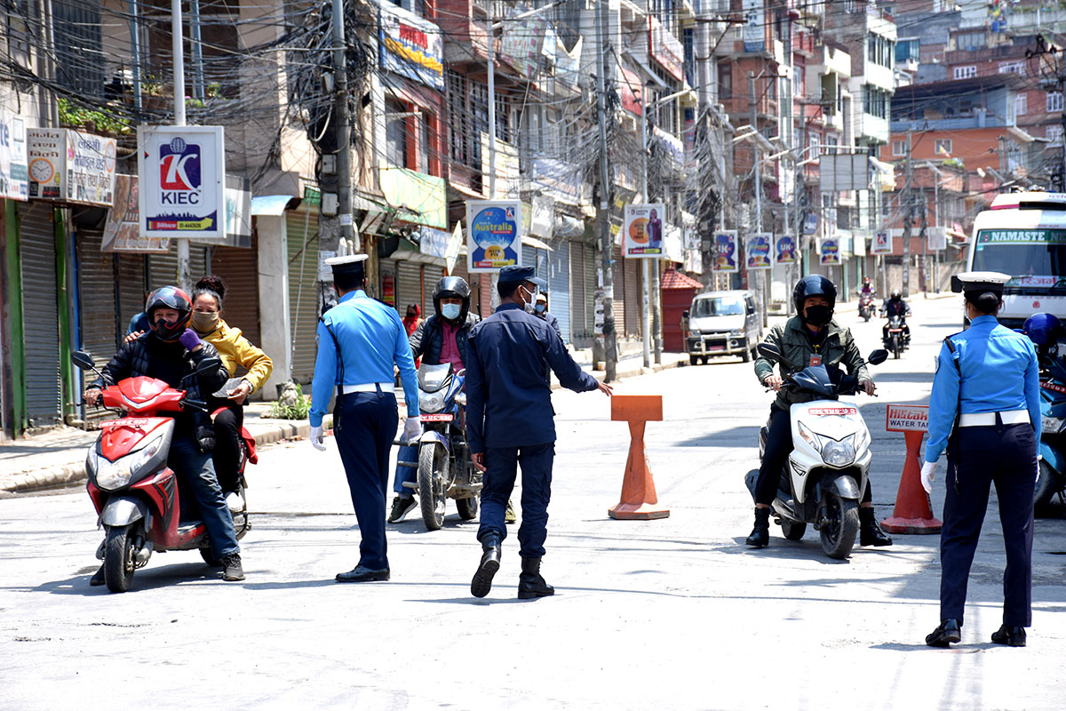 मान्छे किन अरुका कुरा मात्रै काट्छन् जानी राखे राम्रो