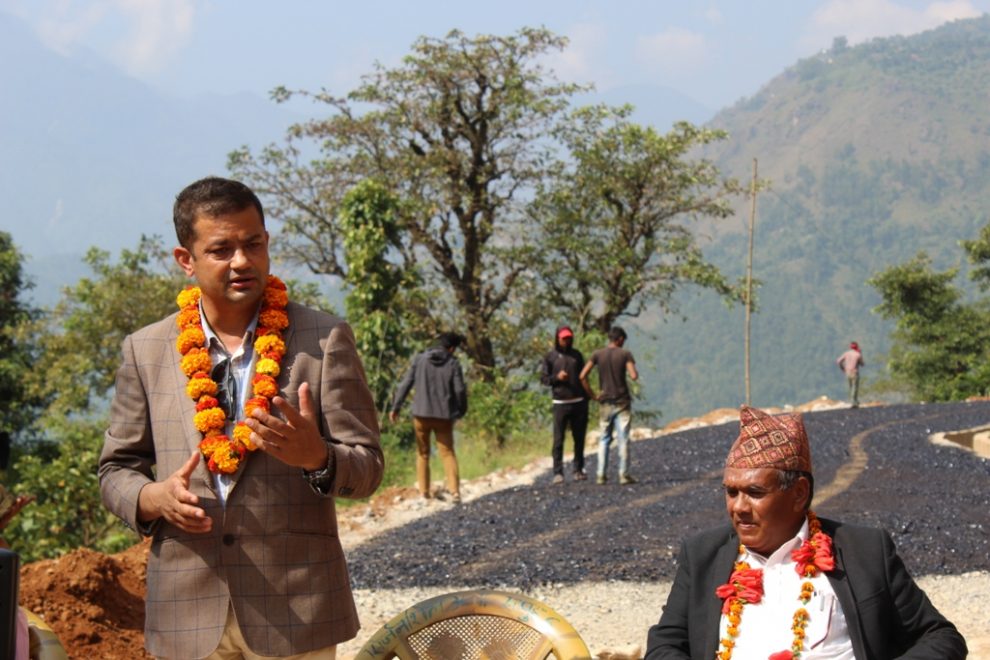 ‘रानीपानी देखि फलेवास ढिकसम्मको लोकमार्ग सडक कालोपत्रेको ठेक्का आब्हान यसै बर्ष’