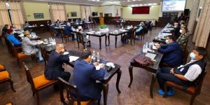 ओलीले गरे बैैठक बहिष्कार, प्रचण्डले आपतकालिन गम्भीर  निर्णय लिन सक्ने !