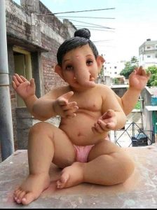 धन लाभ हुनुअघि मिल्छन् यस्ता संकेत ॐ लेखी हेर्नुहोस