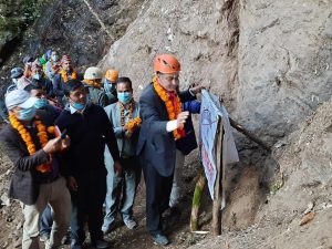 गोरखाको विद्यालयमा पर्वतारोहणको पढाई