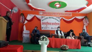 कोरोनाका कारण पर्वतका संचार माद्यामहरु धरासायी बन्दै
