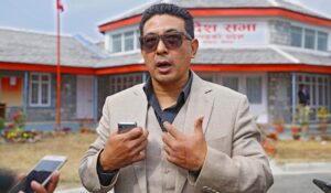 गण्डकीमा मन्त्री दीपक मनाङेले नै छाडे मुख्यमन्त्री गुरुङको साथ
