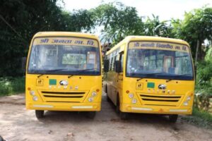 फलेवास नगरपालिकाको सहयोगमा दुई सामुदायिक विद्यालयमा स्कुलबस संचालन
