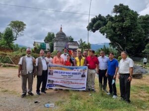 लायन्स क्लब अफ पर्वत ब्रिज सिटिको आयोजनामा सरसफाई, तथा प्रसाद बितरण  बिरुवा गोडमेल कार्यक्रमसम्पन्न