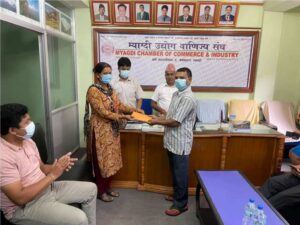आगलागी पीडित ब्यवसायीलाई उद्योग वाणिज्य संघको सहयोग