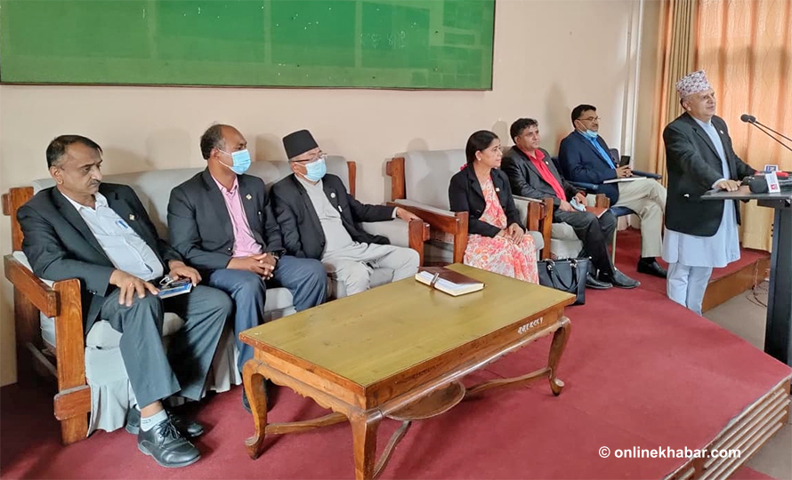 प्रधानन्यायाधीशसँग आश्वस्त हुन सकेन बार, भोलि सबै न्यायाधीशलाई भेट्ने