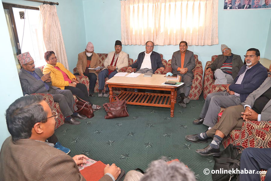 राष्ट्रिय सम्मेलनलाई महाधिवेशनमा रुपान्तरण गर्ने माओवादीको निर्णय