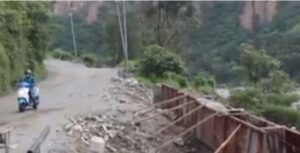 मालढुङ्गा–बेनी सडक स्तरउन्नतीका लागि आजदेखि दैनिक चार घण्टा बन्द हुने