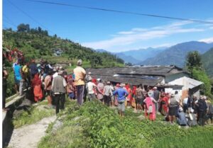 पर्वत जलजला गाउँपालिका वाड नं ७ धाईरिङ धारापानीमा विद्युत सट भै १ जनाको मृत्यु, .दर्जनौं पशु चाैपाय मृत्यु .