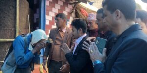 अन्तराष्ट्रिय पर्वत समाजले ग¥यो  धनबहादुरको परिवारलाई  पचास हजार सहयोग ,आगामि दिनमा पनी परिवारको साथमा रहेर र्दिघकालीन सहयोगमा जुटिरहने.o