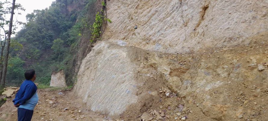 कालीगण्डकी लोकमार्ग : मुडिकुवा–अर्मादी खण्ड निर्माणमा ढिलासुस्ती