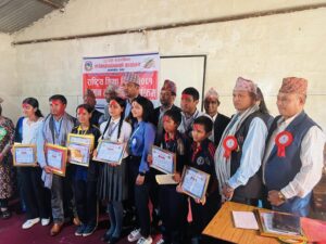 शिक्षा दिवसको अवसरमा जलजला गाउँपालिकाले शिक्षक, विद्यार्थी, बिब्यस लगायतलाई सम्मान गर्यो