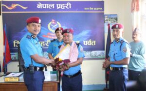 प्रहरी सहायक निरीक्षक थापालाई पर्वतको ‘महिना उत्कृष्ट प्रहरी’ सम्मान