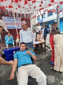 जेनजी आन्दोलनका घाइतेलाई बचाउन पर्वत जेसीजको