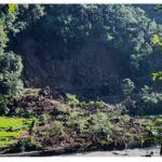 लामाबगरमा पहिरोले तीन घर पुरिए, एकजनाको सकुशल उद्धार
